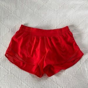 Lululemon hotty hot 2.5inch